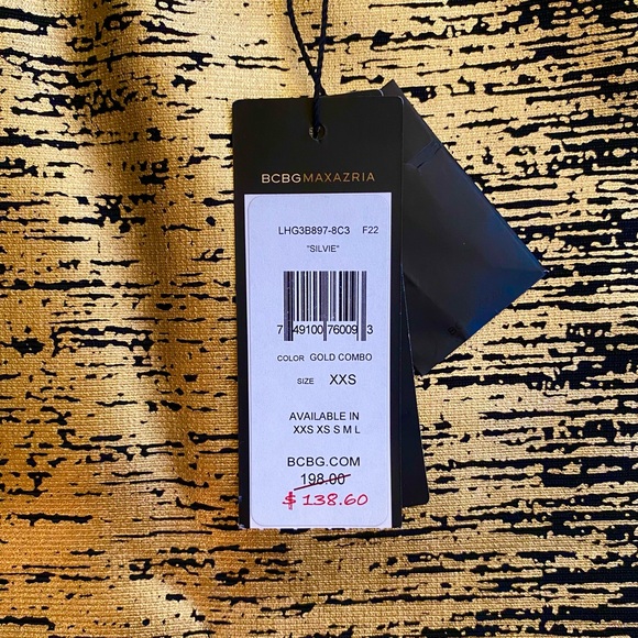 BCBG Mini Skirt - Picture 2 of 4